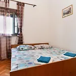 Tanja 349 Peroj