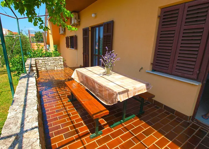 Tanja 349 아파트 *