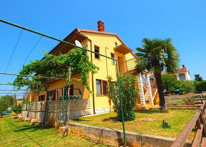 Tanja 349 아파트 *