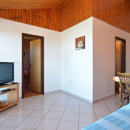 Apartment Tanja 349 *