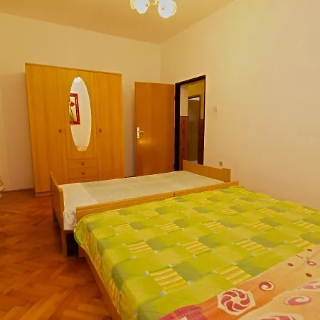Tanja 349 * Peroj