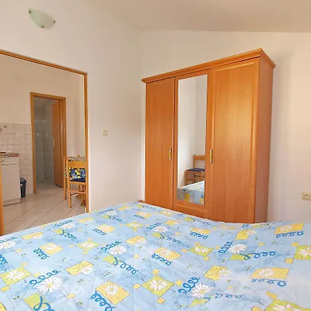 Apartman Tanja 349 *